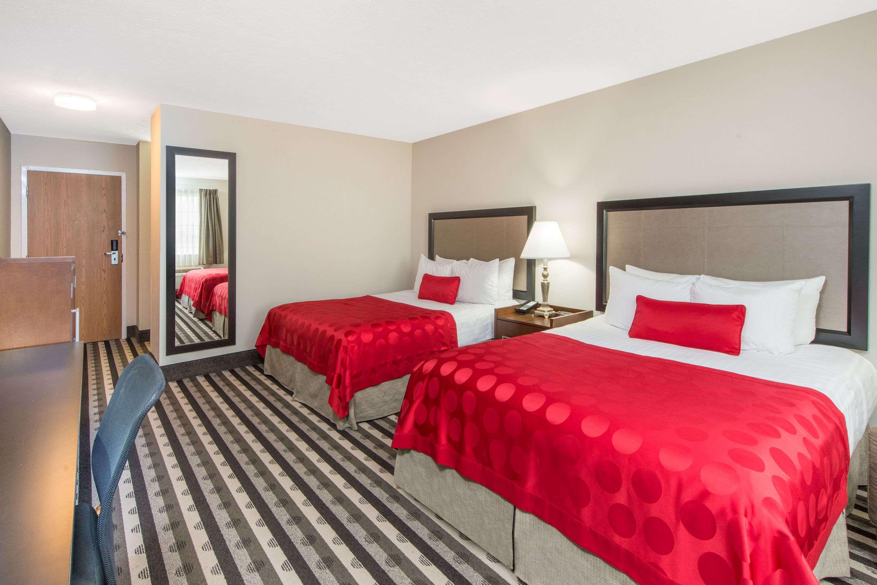 Ramada By Wyndham Springfield North Hotel Luaran gambar