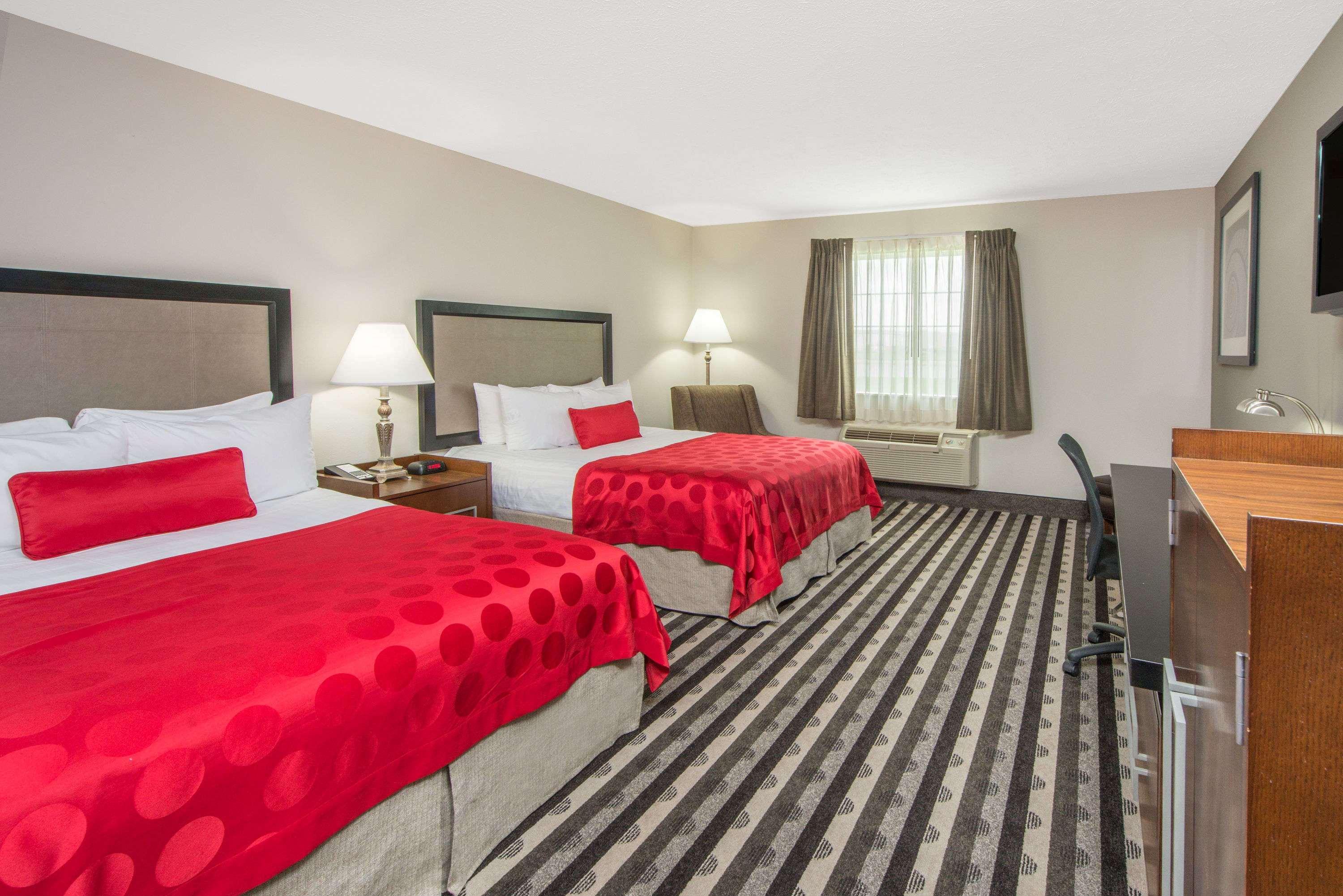 Ramada By Wyndham Springfield North Hotel Luaran gambar