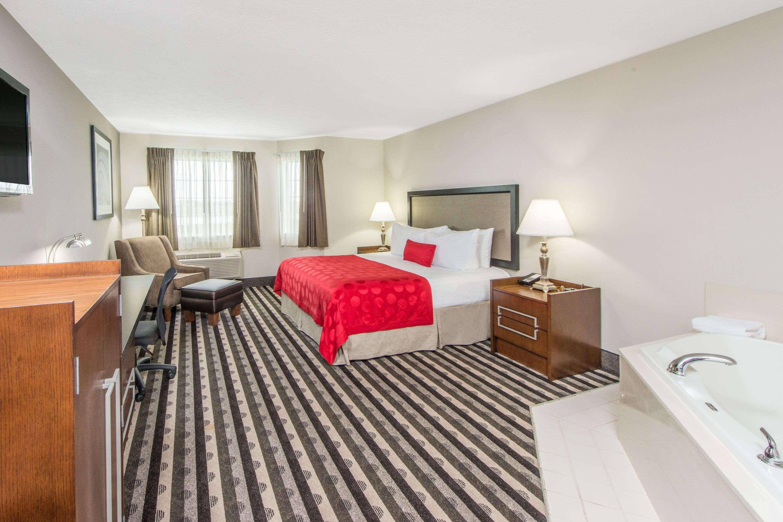 Ramada By Wyndham Springfield North Hotel Luaran gambar